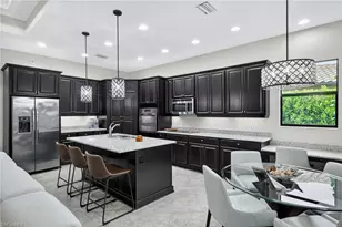 9219 Isla Bella Cir, Bonita Springs, FL 34135 - Photo 7