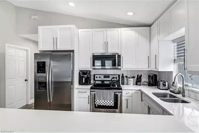 851 102nd Ave N, Naples, FL 34108 - Photo 3