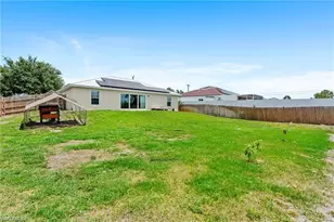 3303 32nd St SW, Lehigh Acres, FL 33976 - Photo 23