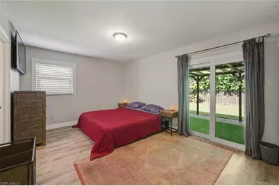 809 101st Ave N, Naples, FL 34108 - Photo 17