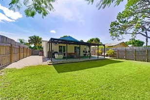 809 101st Ave N, Naples, FL 34108 - Photo 33