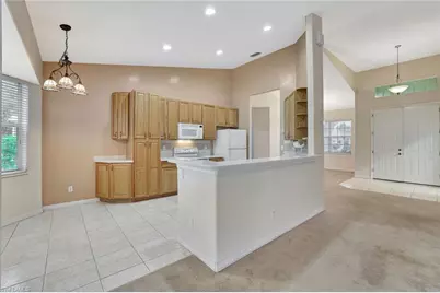 3617 Recreation Ln, Naples, FL 34116 - Photo 5