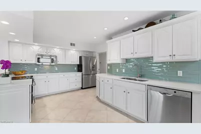 4051 Gulf Shore Blvd N #1006, Naples, FL 34103 - Photo 11
