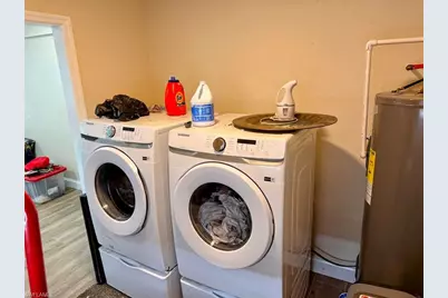 1273 5th Ave N, Naples, FL 34102 - Photo 21