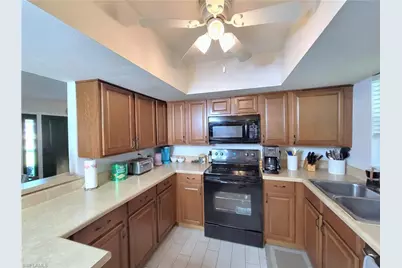 750 95th Ave N, Naples, FL 34108 - Photo 7