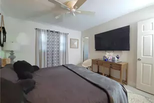 750 95th Ave N, Naples, FL 34108 - Photo 9