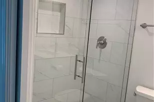 310 Carnaby Ct, Naples, FL 34112 - Photo 9