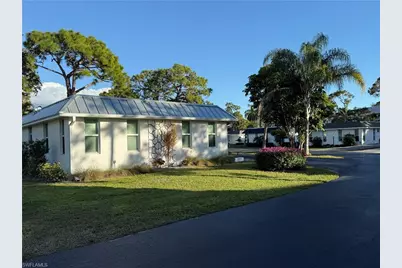 310 Carnaby Ct, Naples, FL 34112 - Photo 1