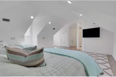 678 Katemore Ln, Naples, FL 34108 - Photo 39