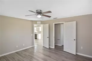 902 Lytle St E, Lehigh Acres, FL 33974 - Photo 23