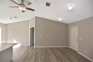 902 Lytle St E, Lehigh Acres, FL 33974 - Photo 15