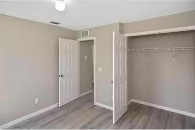 902 Lytle St E, Lehigh Acres, FL 33974 - Photo 11