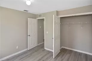 902 Lytle St E, Lehigh Acres, FL 33974 - Photo 11