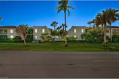 802 10th Ave S #802, Naples, FL 34102 - Photo 13