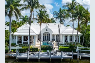 1750 4th St S, Naples, FL 34102 - Photo 47