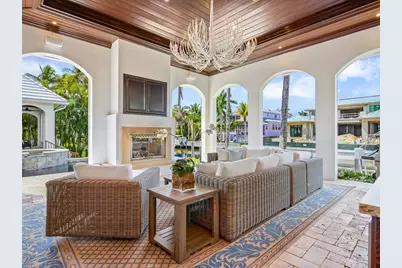 1750 4th St S, Naples, FL 34102 - Photo 41