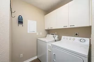 940 Woodshire Ln, Naples, FL 34105 - Photo 25