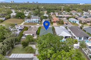 726 109th Ave N, Naples, FL 34108 - Photo 5