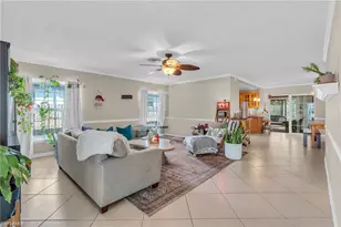 726 109th Ave N, Naples, FL 34108 - Photo 9