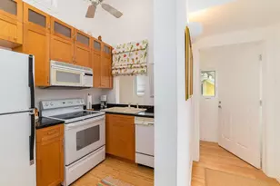 883 Galleon Dr, Naples, FL 34102 - Photo 31