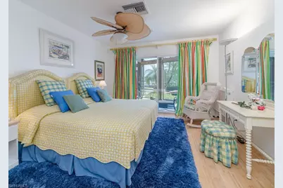 883 Galleon Dr, Naples, FL 34102 - Photo 17