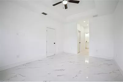 425 Naples Ave S, Lehigh Acres, FL 33974 - Photo 13