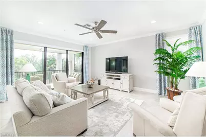 1606 Oceania Dr S #202, Naples, FL 34113 - Photo 9