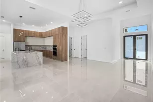 5405 SW 25th Ct, Cape Coral, FL 33914 - Photo 5