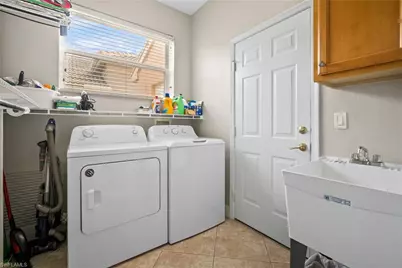 1384 Areca Cv, Naples, FL 34119 - Photo 43