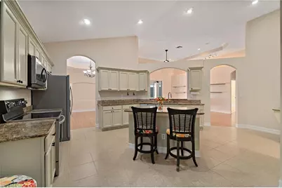 1158 Oakes Blvd, Naples, FL 34119 - Photo 15