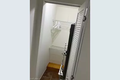 724 109th Ave N, Naples, FL 34108 - Photo 9