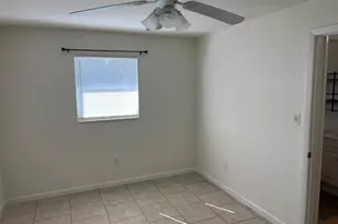 724 109th Ave N, Naples, FL 34108 - Photo 7