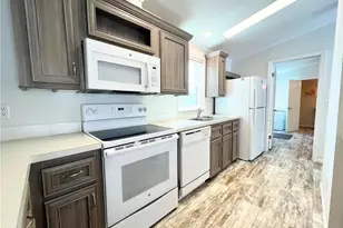 932 Palm Dr, Naples, FL 34114 - Photo 5