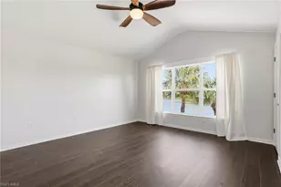 1050 Albany Ct, Naples, FL 34105 - Photo 21