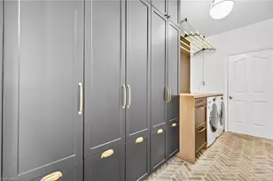 263 Silverado Dr, Naples, FL 34119 - Photo 27