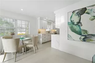 3070 Gulf Shore Blvd N, Naples, FL 34103 - Photo 7