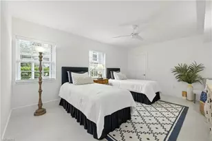 3070 Gulf Shore Blvd N, Naples, FL 34103 - Photo 19