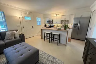 960 7th St S, Naples, FL 34102 - Photo 7