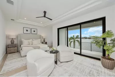 1640 Dolphin Ct, Naples, FL 34102 - Photo 39