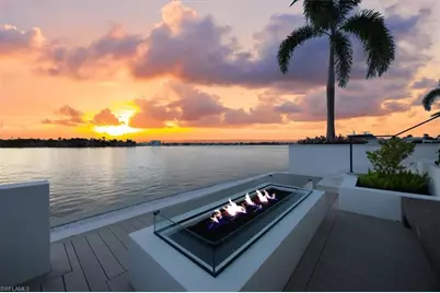 1640 Dolphin Ct, Naples, FL 34102 - Photo 29