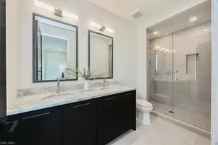 1640 Dolphin Ct, Naples, FL 34102 - Photo 41