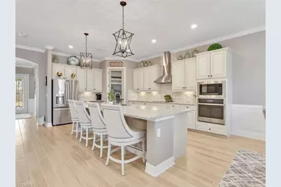 28024 Kerry Ct, Bonita Springs, FL 34135 - Photo 11