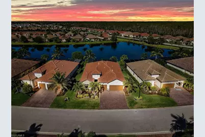 28024 Kerry Ct, Bonita Springs, FL 34135 - Photo 3