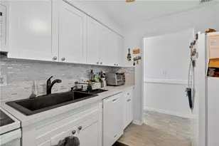 5 Pinewood Blvd, Lehigh Acres, FL 33936 - Photo 7