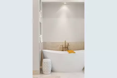 707 Hickory Rd, Naples, FL 34108 - Photo 43