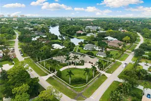 707 Hickory Rd, Naples, FL 34108 - Photo 49