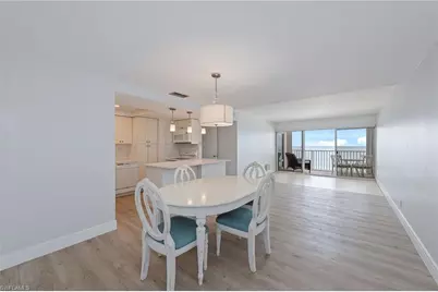 3443 Gulf Shore Blvd N #810, Naples, FL 34103 - Photo 7