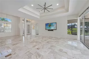 571 Eagle Creek Dr, Naples, FL 34113 - Photo 5