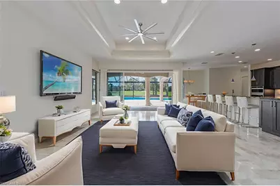 571 Eagle Creek Dr, Naples, FL 34113 - Photo 3