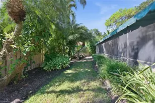 772 Reef Point Cir, Naples, FL 34108 - Photo 33